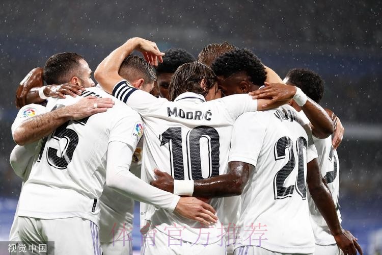 西甲-巴尔韦德22米世界波魔笛破门 皇马3-1塞维利亚